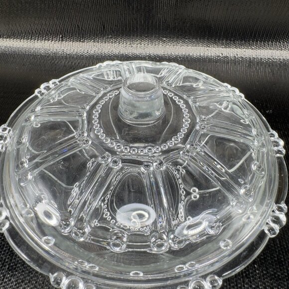 Vintage KIG Indonesia Clear Crystal Glass Candy Dish Container Lid Oyster Pearl - Picture 10 of 11